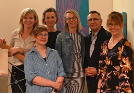 Das Bild zeigt von links nach rechts: Claudia Allroggen, Frederike Wieneke, Andrea von Wolff-Metternich, Bea Ebert, Peter Fabian, Karin Henkemeier